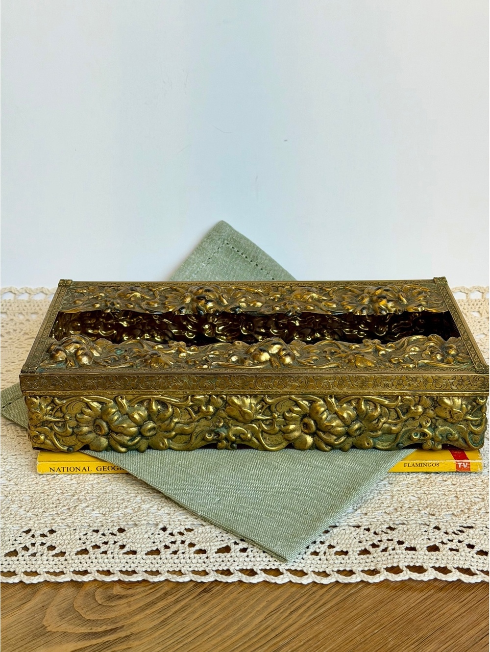 Vintage Hollywood Regency Brass Tone Tissue Box Cover Ornate Floral Velvet